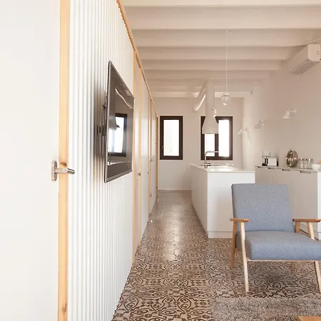 Apartment Pere Iv - New & Modern Close To *