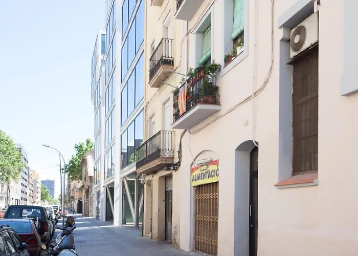 Apartment Pere Iv - New & Modern Close To Barcelona