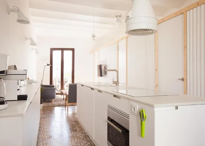 Pere Iv - New & Modern Close To Apartment *